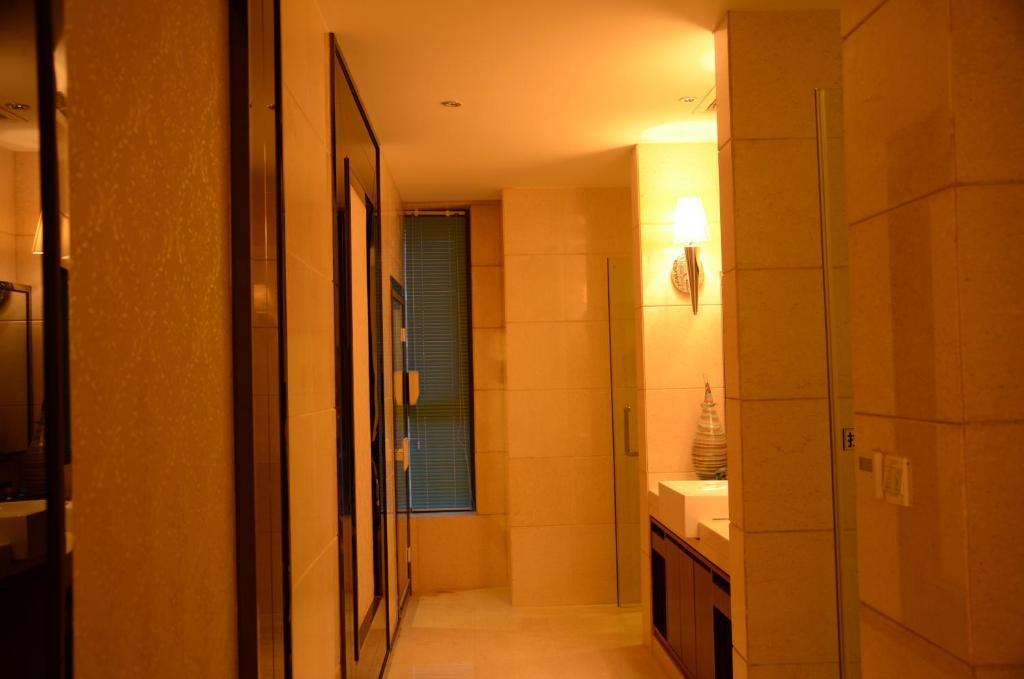 House International Hotel Chengdu Exterior photo